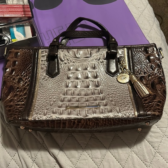 Brahmin purse - Picture 1 of 3
